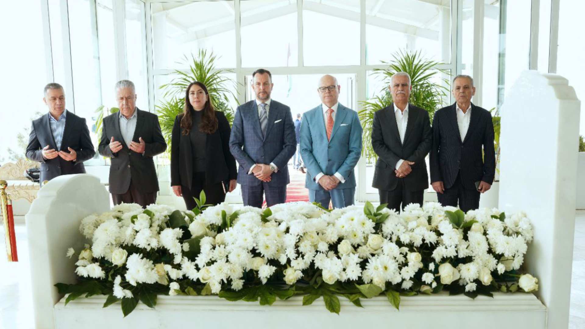 وفد ايطالي يزور ضريح الرئيس مام جلال